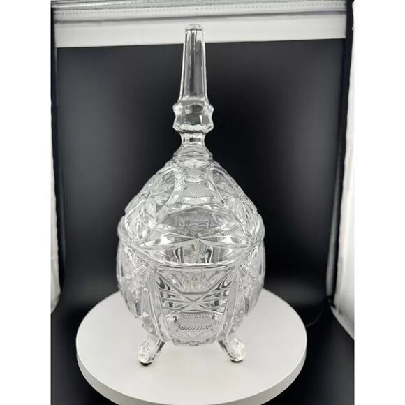 Vintage Footed, Lidded Oval Crystal Candy Dish with Floral Pattern - Picture 9 of 9